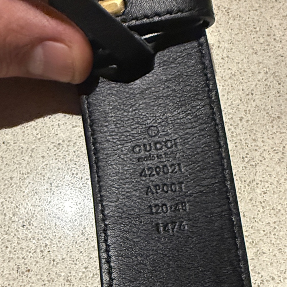 Gucci Black Leather Belt with Gold Tiger Head Buckle - Picture 2 of 6